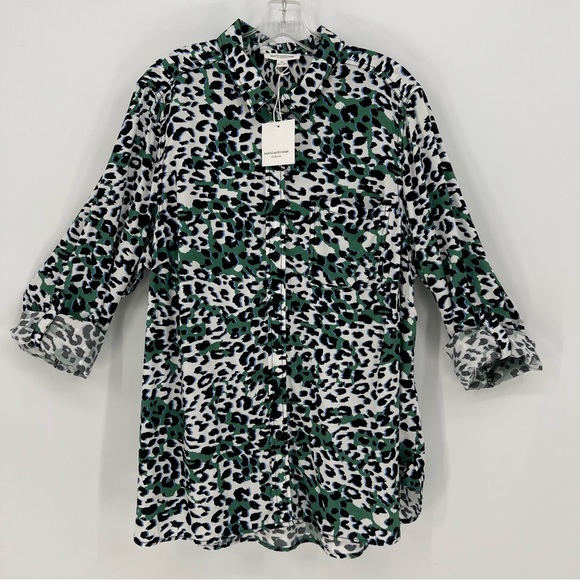 BeachLunchLounge Top Womens Plus Size Green Leopard Print Button Roll Tab Sleeve - Picture 2 of 16